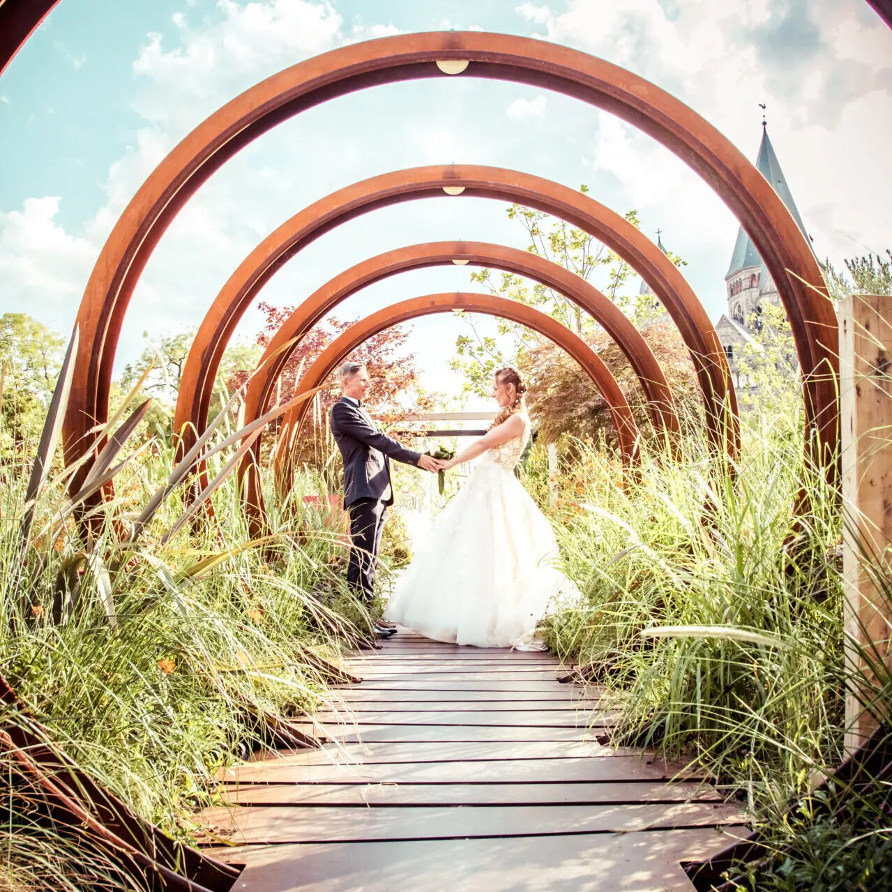 Photographe Metz,Studio photo Metz,Portraitiste / Photographe de portrait,Photographe de mariage Moselle / Lorraine,Restauration de photos anciennes,Montigny-lès-Metz,Metz centre / Metz agglomération,Moselle (57),Séance photo famille / grossesse / bébé,Tirages d'art / Albums photo de prestige,Photos d'identité aux normes,Photographe de Portrait,Metz