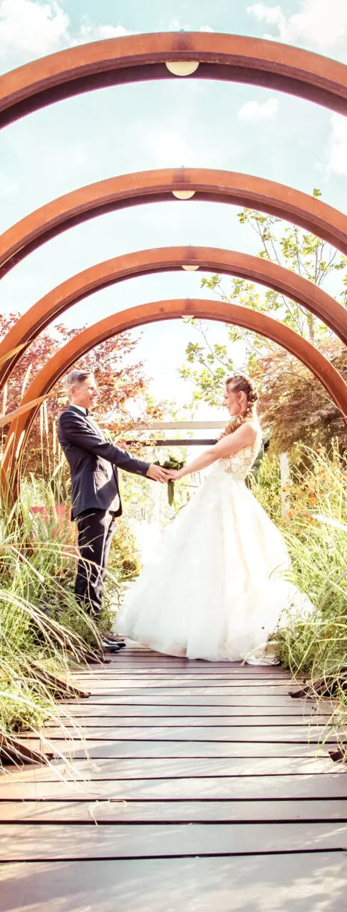 Photographe Metz,Studio photo Metz,Portraitiste / Photographe de portrait,Photographe de mariage Moselle / Lorraine,Restauration de photos anciennes,Montigny-lès-Metz,Metz centre / Metz agglomération,Moselle (57),Séance photo famille / grossesse / bébé,Tirages d'art / Albums photo de prestige,Photos d'identité aux normes,Photographe de Portrait,Metz