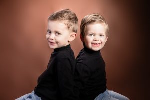 Séance photo d'une fratrie au Studio Salvucci, Metz