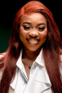 Lucy S. en séance "estime de soi" au studio Salvucci, Montigny-Lès-Metz, Lorraine