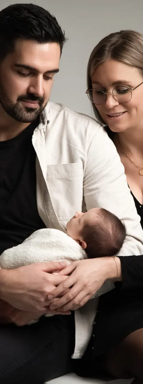 Clara, Valentin et Albane en séance Famille, Naissance au Studio Salvucci, Montigny-Lès-Metz, Lorraine