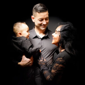 Liam, Taslim et Florian en séance Famille au Studio Salvucci, Montigny-Lès-Metz, Lorraine, France