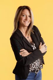 Mélanie en séance photo professionnelle, au Studio Salvucci, Montigny-Lès-Metz, Lorraine, France Mélanie en séance photo professionnelle, au Studio Salvucci, Montigny-Lès-Metz, Lorraine, France