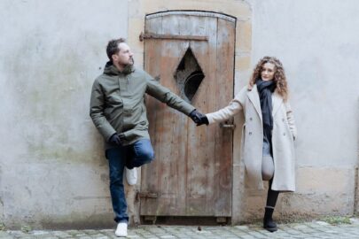 Emilie et Vincent lors de leur séance d'engagement par le Studio SalvucciEvoto Emilie et Vincent lors de leur séance d'engagement par le Studio Salvucci