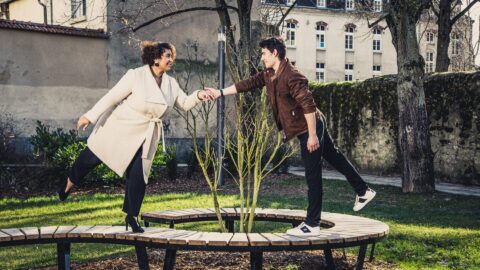 Joana et Timothée lors de leur séance d'engagement par le Studio Salvucci Joana et Timothée lors de leur séance d'engagement par le Studio Salvucci